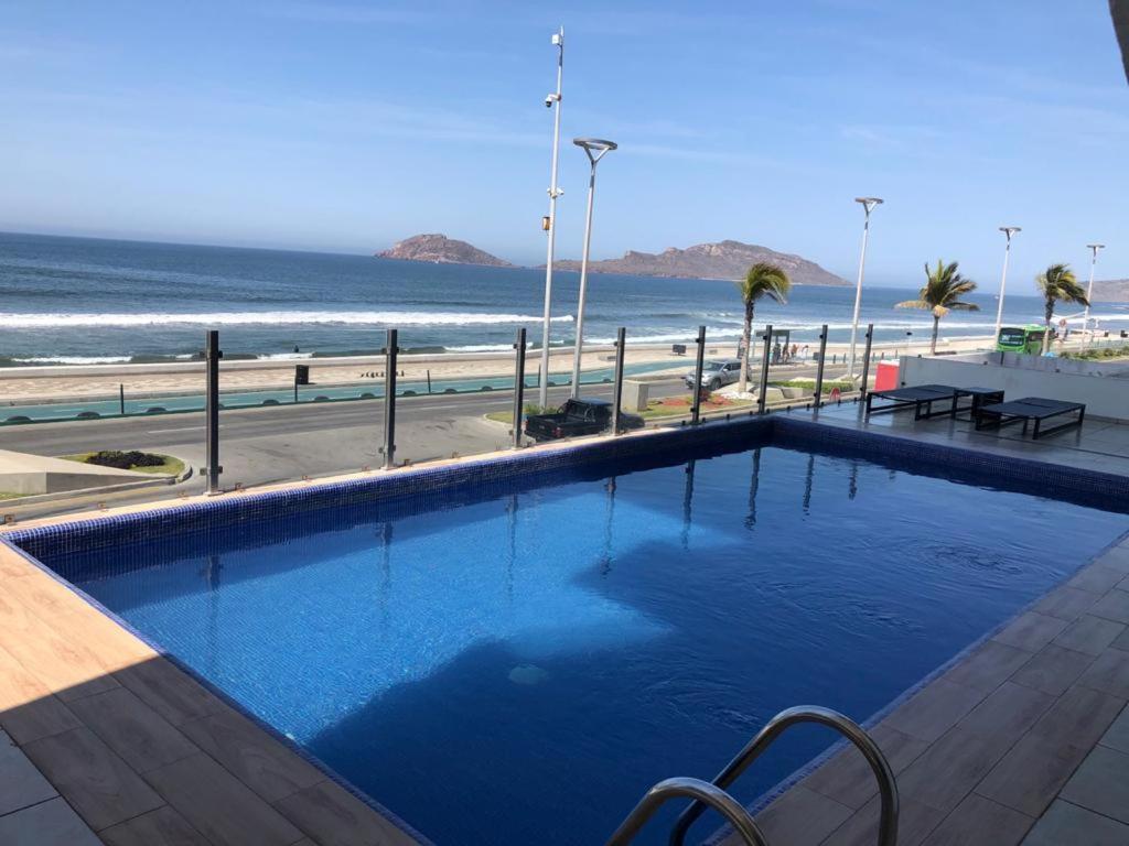 Departamento De Lujo En El Malecon
