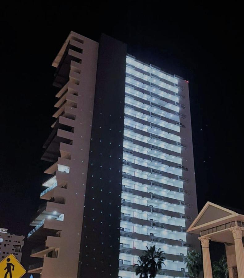 Departamento De Lujo En El Malecon * Mazatlan